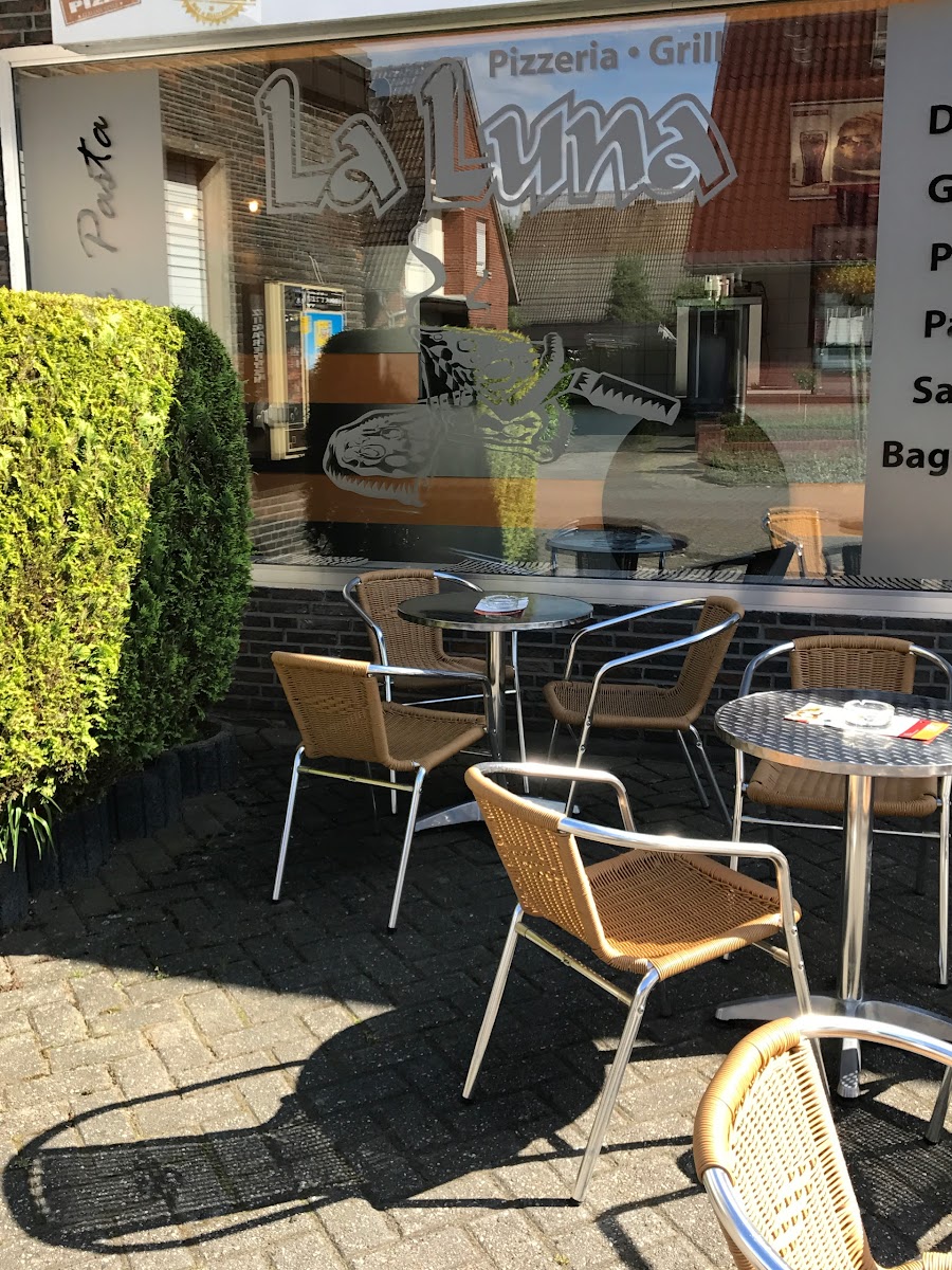 Pizzeria La Luna